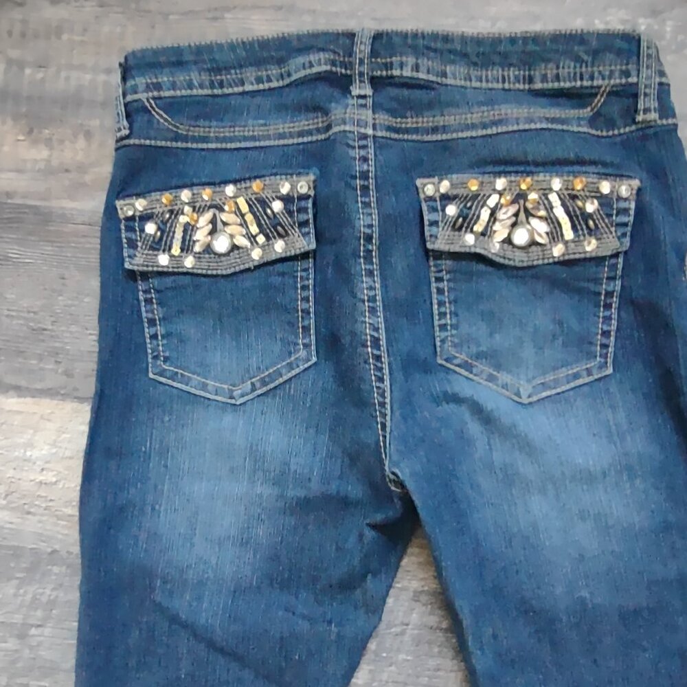 Cache Denim Blue Jeans Beaded Back Pocket Flaps Flare Bottom Legs Size 8